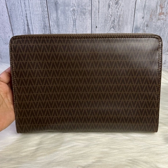 VALENTINO mario patent leather clutch bag - Picture 4 of 17